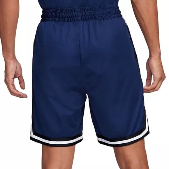 Nike DNA Dri-FIT 8" Basketball Shorts,moisture wick,zip pocket,drawstring waist - Picture 6 of 7